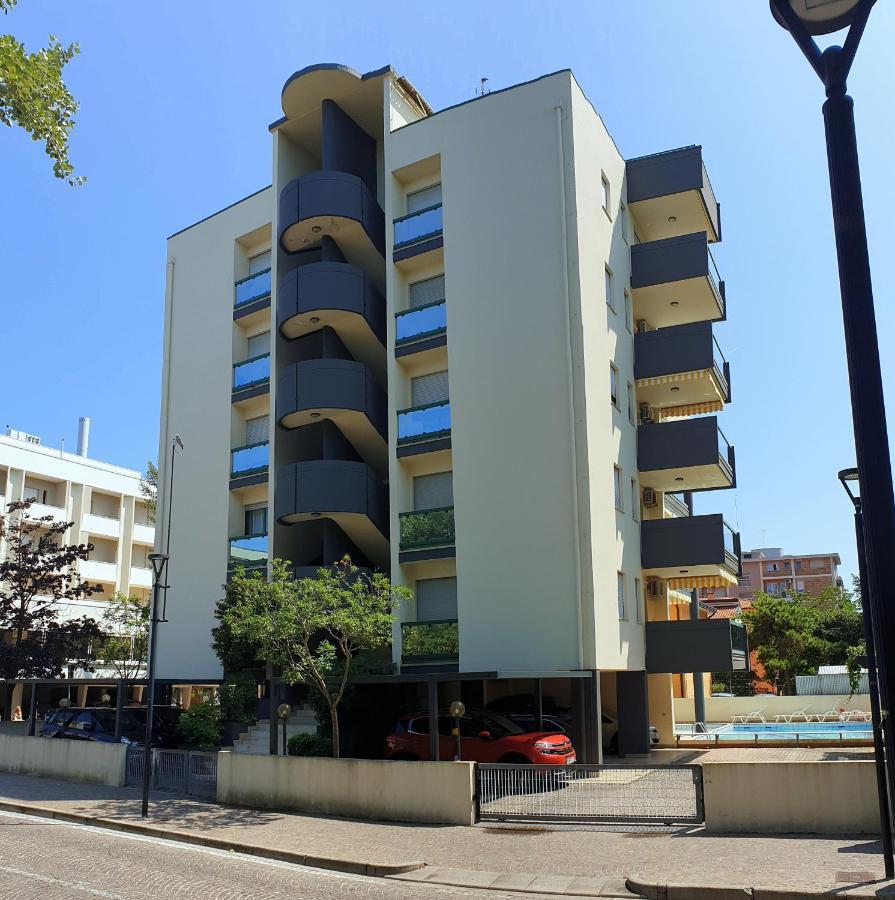 Apartament Laura Bibione Zewnętrze zdjęcie
